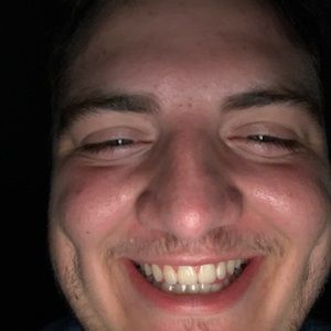 Meet your Posher, Zac